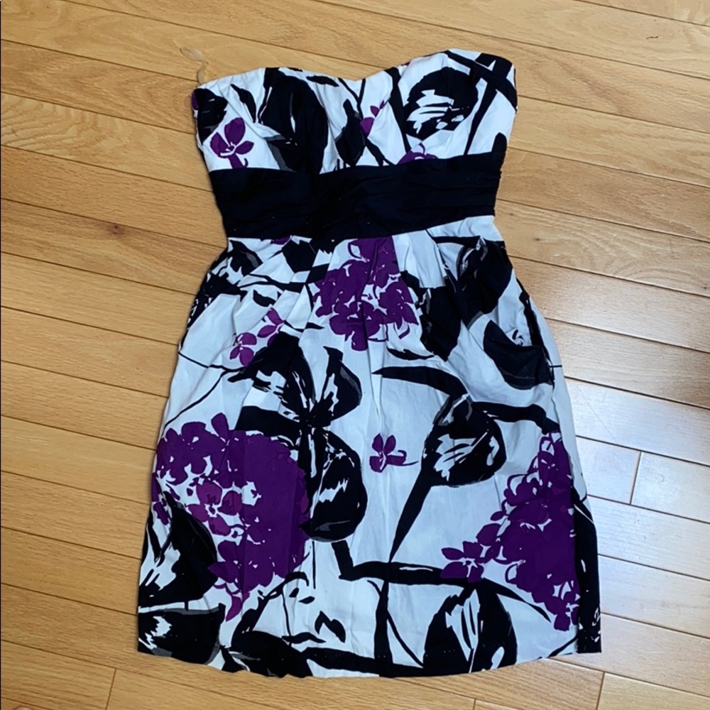 Strapless dress